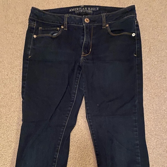 American Eagle skinny jeans, size 8 - Picture 2 of 3